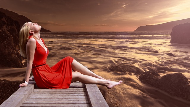 žena, červené šaty, motolo, moře